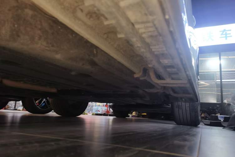 Used Geely Auto Monjaro L 2022 1.5T Thunder Hi·F Plug-in Hybrid Super Rui
