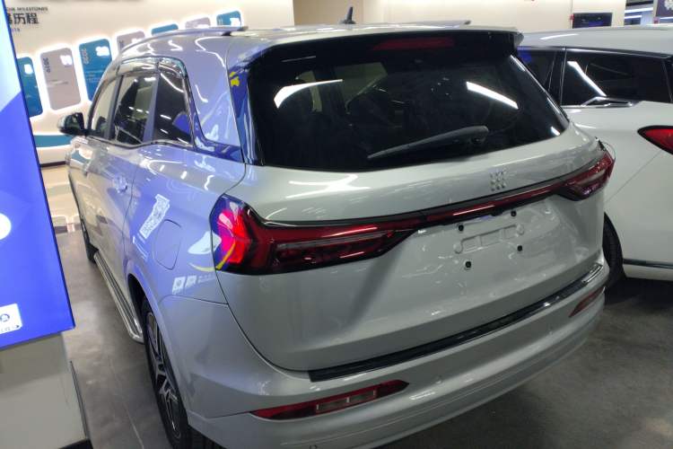 Used  E5 2023 1.5L DE-i 100KM Zhenxiang Edition 7-Seater