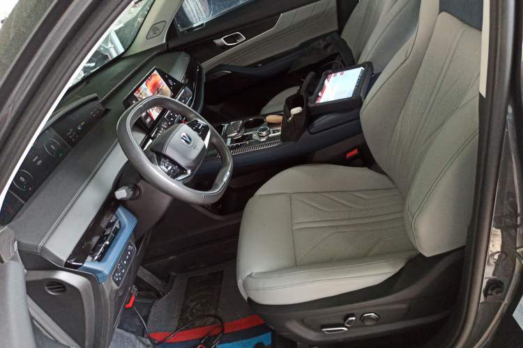 Used Changan UNI-K iDD 2023 Zhidian iDD 1.5T 135km Smart & Fun Model
