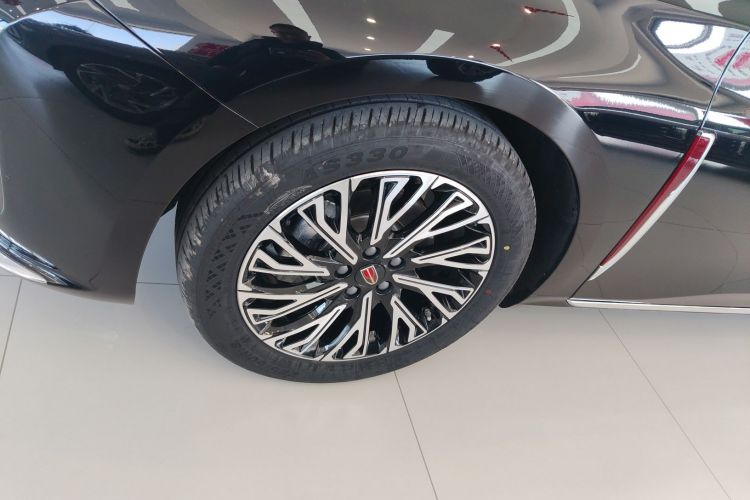 Used Hongqi H5 2024 2.0T Automatic Smart Connect Flagship Edition