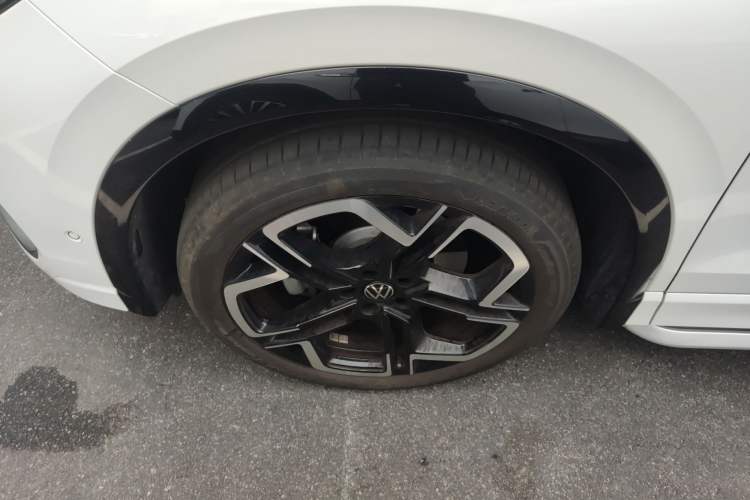 Used Volkswagen Tiguan L 2025 PRO 380TSI Four-Wheel Drive R-Line Prestige Edition
