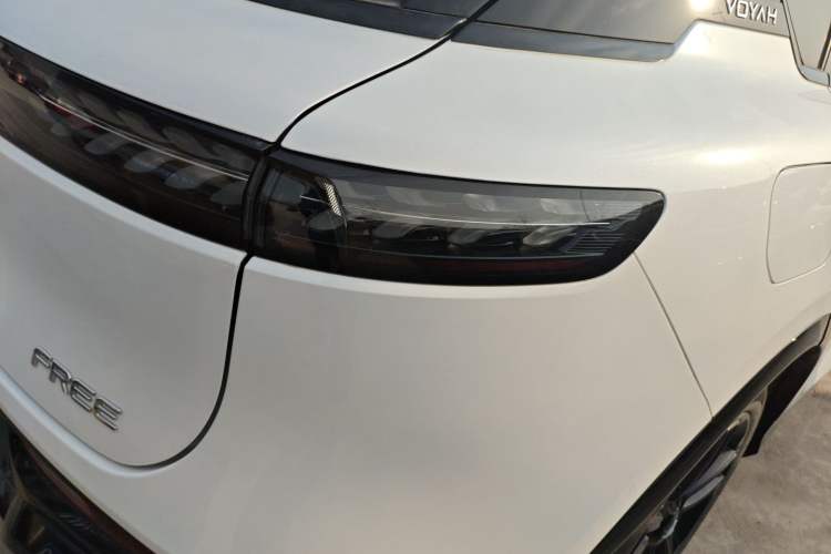 Used VOYAH FREE 2025 318 318 km Rear-Drive Touring Edition
