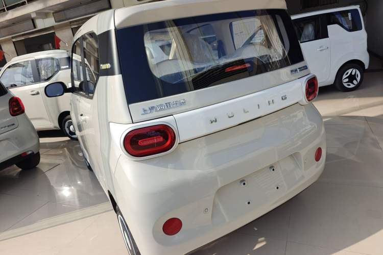 Used Wuling Hongguang MINIEV 2024 3rd Generation 215km Youth Edition