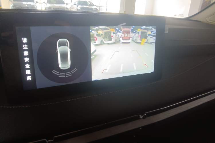 Used Wuling Jiachen 2022 1.5T CVT Smart Luxury Version
