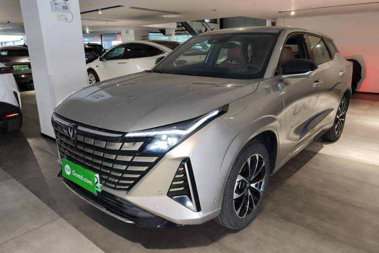 Used Changan UNI-Z New Energy 2024 Blue Whale Smart Electric iDD 125km Excellence Model