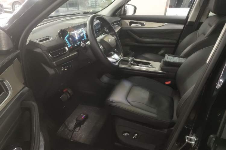 Used  Lanyue 2022 Explore Edition 400T Two-Wheel Drive Star Edition 5 Seats
