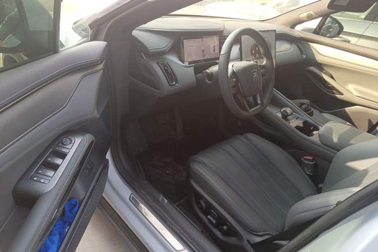 Used BYD Song L EV 2025 662 km Advanced Intelligent Driving Version