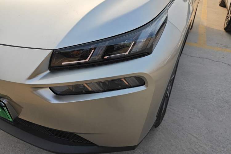 Used AION V 2024 Plus 70 Star Edition Lithium Iron Phosphate
