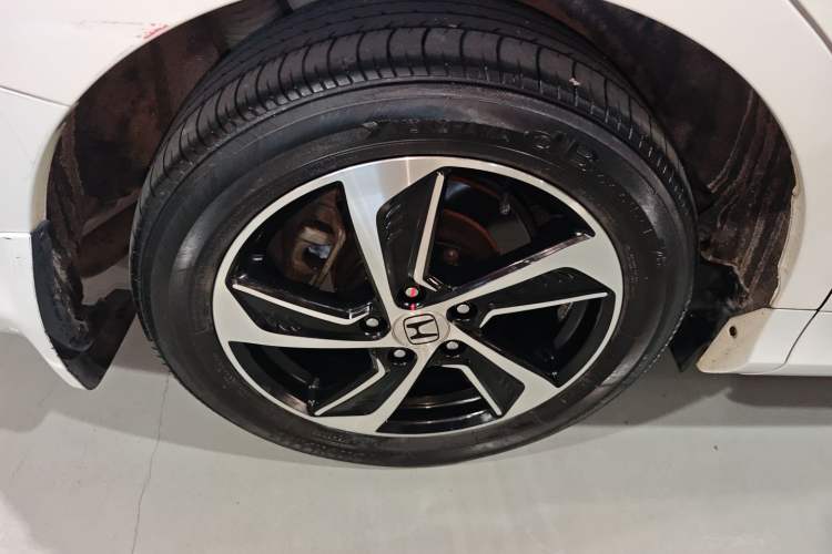 Used Honda Odyssey 2015 Updated Version 2.4L Smart Edition
