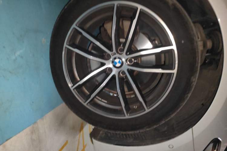 Used BMW 5 Series 2022 Restyled 525Li M Sport Package
