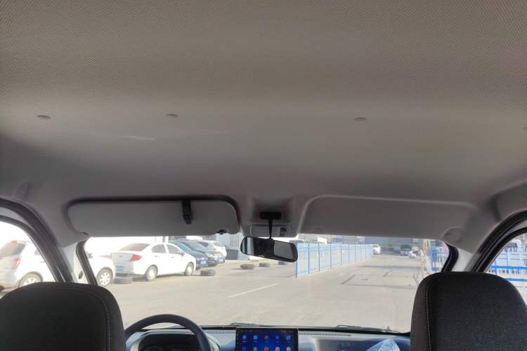 Used Wuling Yangguang 
