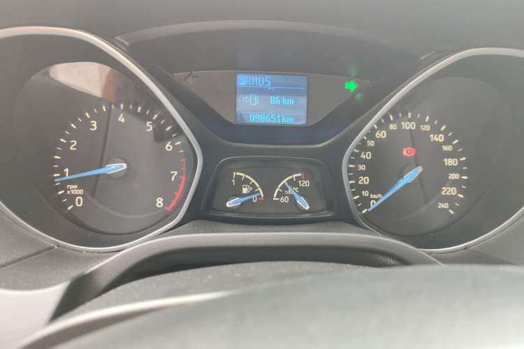 Used Ford Focus 2015 Hatchback EcoBoost 125 Automatic Supreme Style Edition