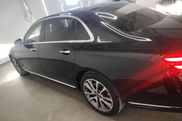 Used Mercedes-Benz E-Class 2019 E 260 L
