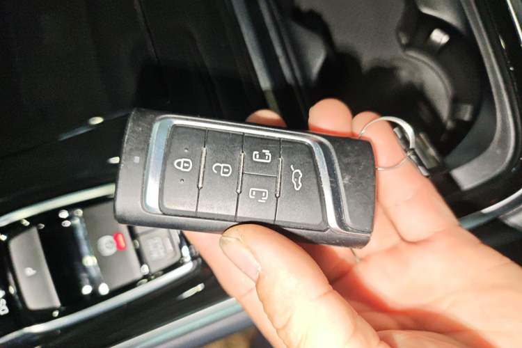 Used GAC Trumpchi M8 2024 Lingxiu Series 390T Deluxe Edition
