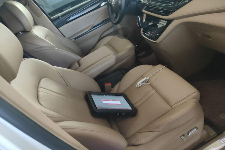 Used Buick GL8 2021 ES Land Cruiser 653T Smart Flagship Model
