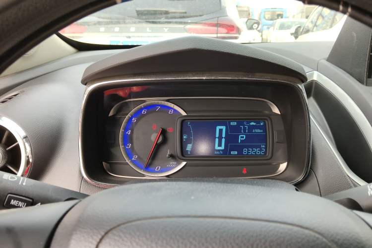 Used Chevrolet Trax 2016 1.4T Automatic Two-Wheel Drive Comfort Version with Sunroof
