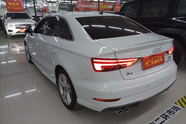 Used Audi A3 2020 Limousine 35 TFSI Fashion Edition China VI Emission Standard