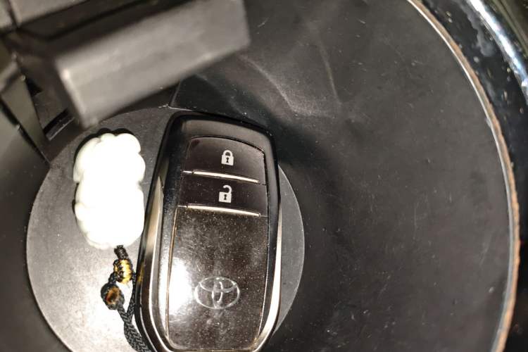 Used Toyota Highlander 2015 2.0T Four-Wheel Drive Luxury Edition 7-Seater
