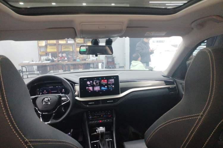 Used Skoda Kodiaq 2023 TSI330 7-Seater Two-Wheel-Drive Luxury Edition