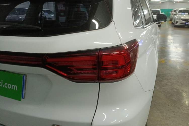 Used Changan CS75 2021 Honor Million Edition 280T DCT Prestige Model
