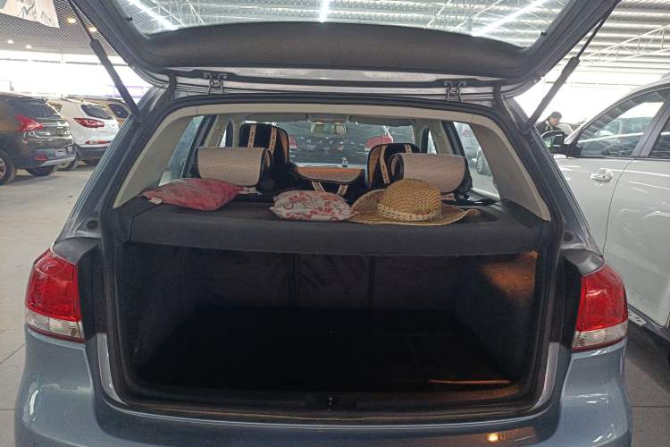 Used Volkswagen Golf 2012 1.6 Manual Comfort Edition
