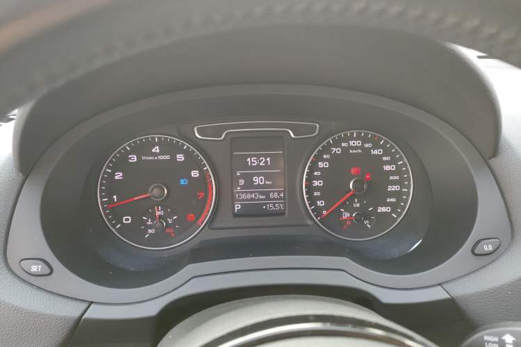 Used Audi Q3 2015 30 TFSI Comfort Model