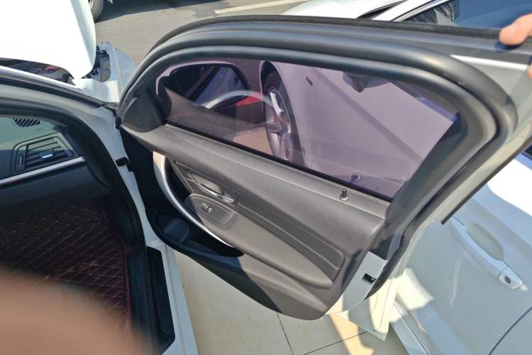 Used BMW 3 Series 2014 320i Sport Edition
