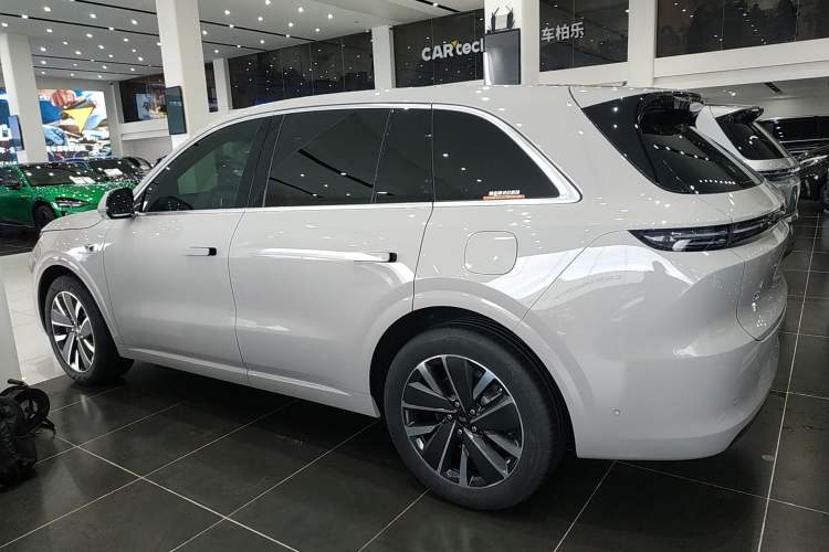 Used Li Auto L6 2025 Pro Smart Refresh Edition
