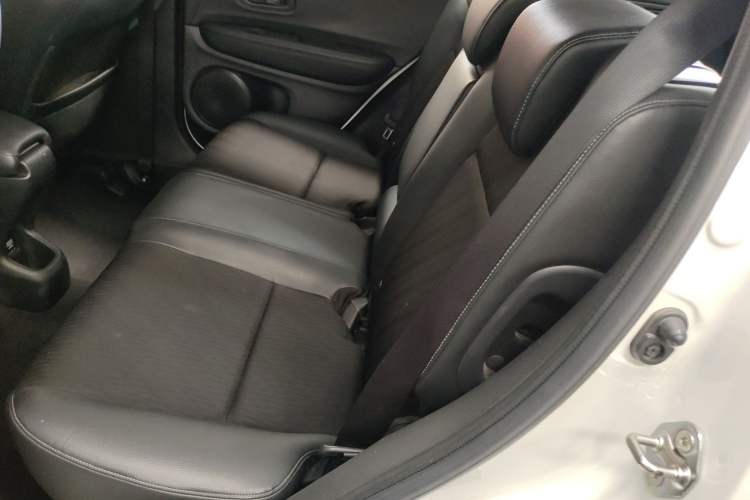 Used Honda Vezel 2020 1.5L CVT Luxury Edition
