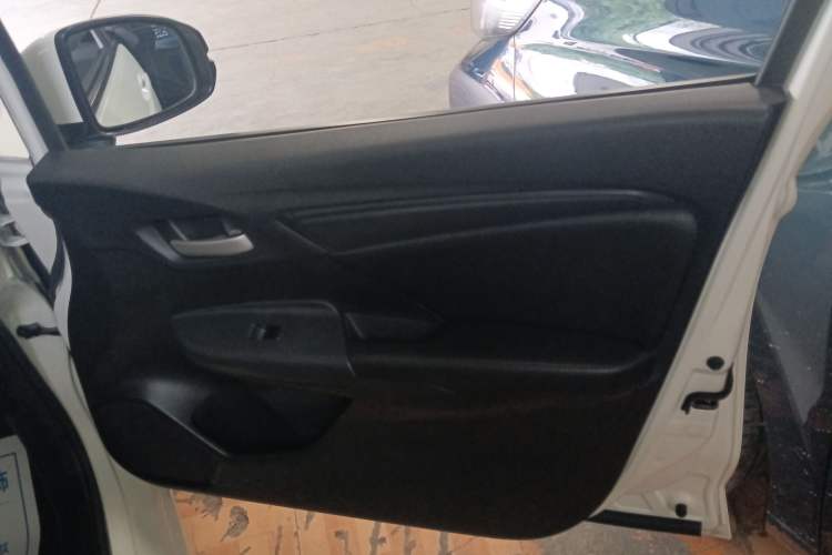 Used Honda Fit 2014 1.5L LX CVT Comfort Model
