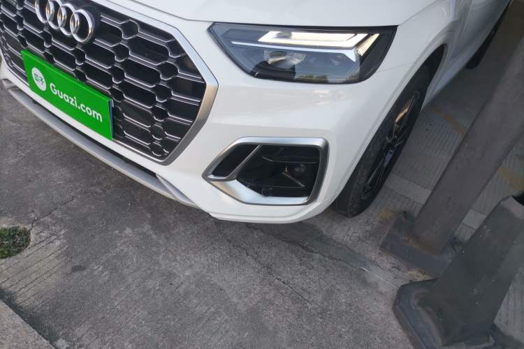 Used Audi Q5L 2023 40T Fashionable and Dynamic Edition
