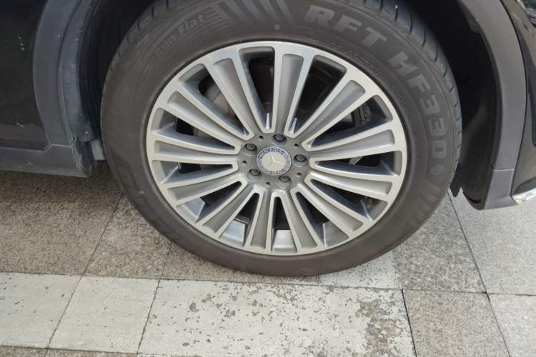 Used Mercedes-Benz GLC 2017 GLC 260 4MATIC Dynamic Edition