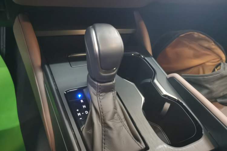 Used Lexus ES 2025 200 Premium Edition
