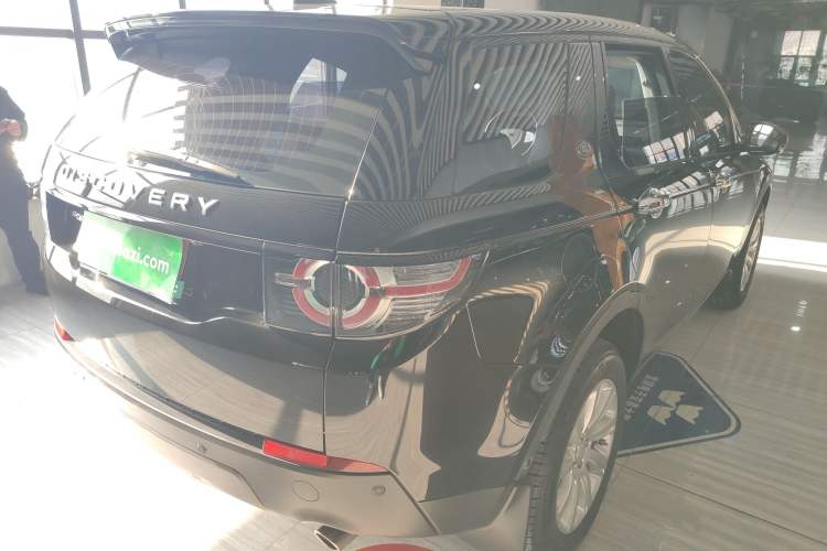 Used Land Rover Discovery Sport 2019 240 PS SE Version China VI Standard