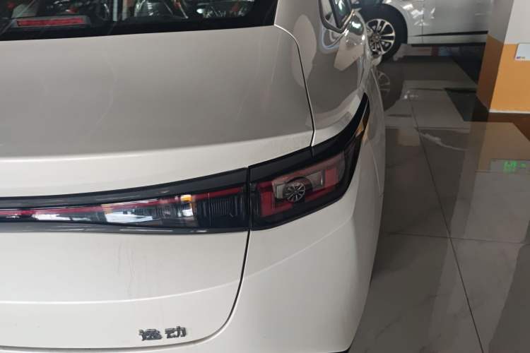 Used Changan Eado PHEV 2025 Smart New Blue Whale 145KM High-Energy Edition