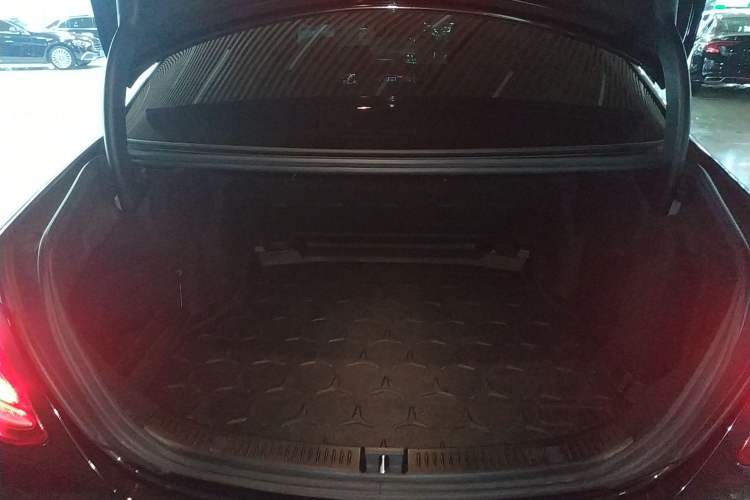 Used Mercedes-Benz E-Class 2017 E 300 L Sport Luxury Edition