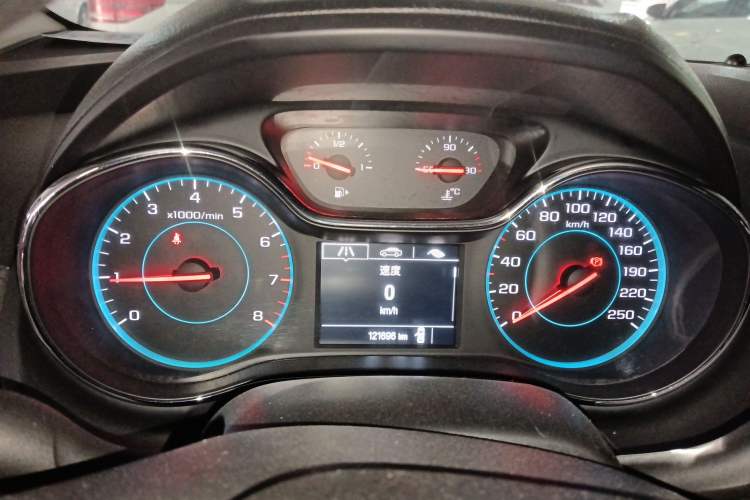 Used Chevrolet Cruze 2015 1.5L Manual Elite Edition