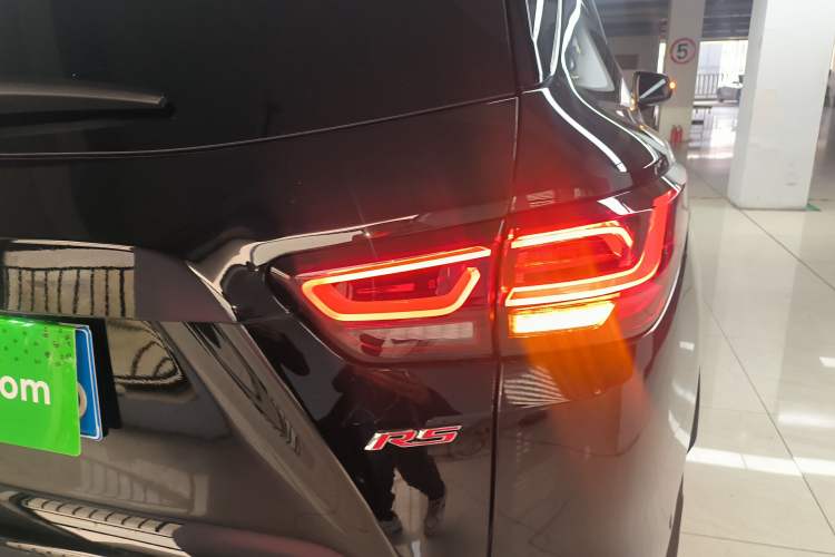 Used Chevrolet Blazer 2023 Light Hybrid 650T RS Twin-Clutch All-Wheel Drive Engine Version
