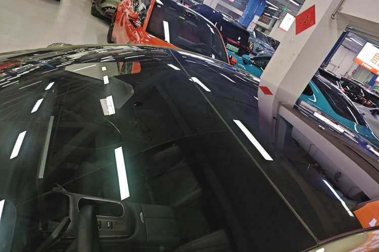 Used  SU7 2024 Rear-Drive Long-Range Intelligent Driving Version
