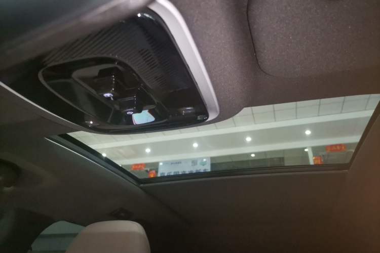 Used Chery Tiggo 8 PLUS 2025 290TGDI DCT Prestige 5-Seater
