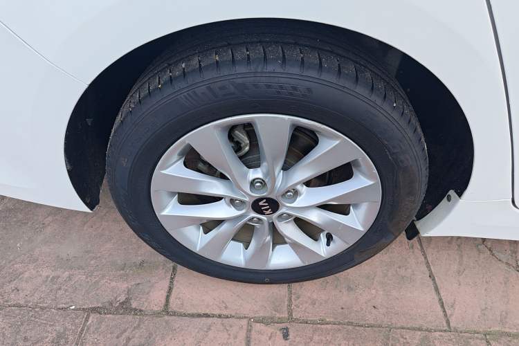 Used Kia K5 2016 1.6T Automatic LUX
