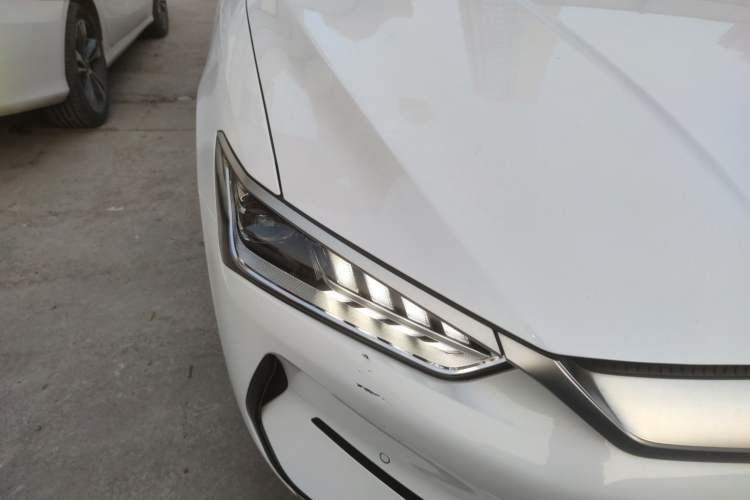 Used BYD Qin PLUS 2024 Honor Edition EV 420KM Beyond Model