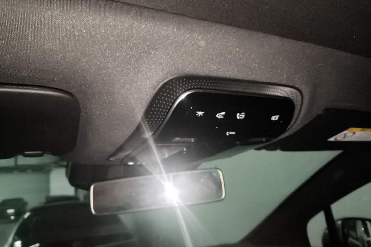 Used Mercedes-Benz EQE 2022 350 Luxury Edition
