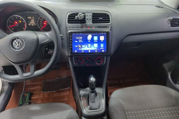 Used Volkswagen Polo 2014 1.6L Automatic Comfort Edition