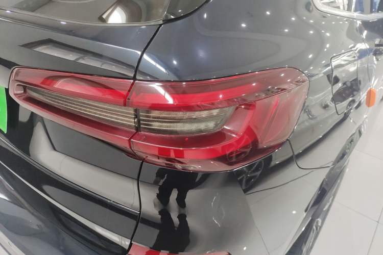 Used BMW X5 2022 xDrive40i M Sport Package
