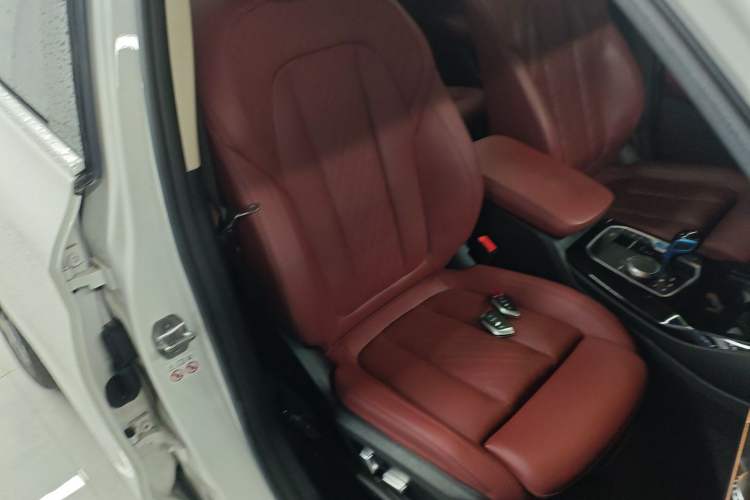 Used BMW iX3 2022 Updated Leading Type
