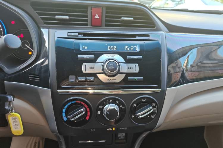 Used Honda Crider 2013 1.8L automatic comfort version
