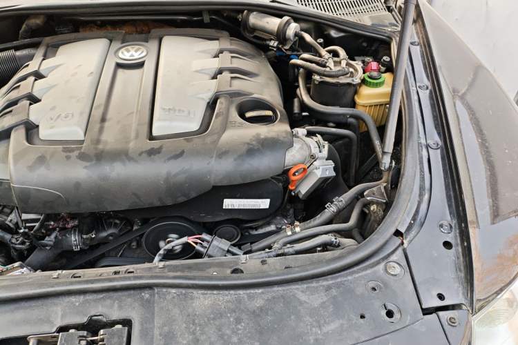 Used Volkswagen Touareg 2009 3.0T Diesel Top-Trim Model