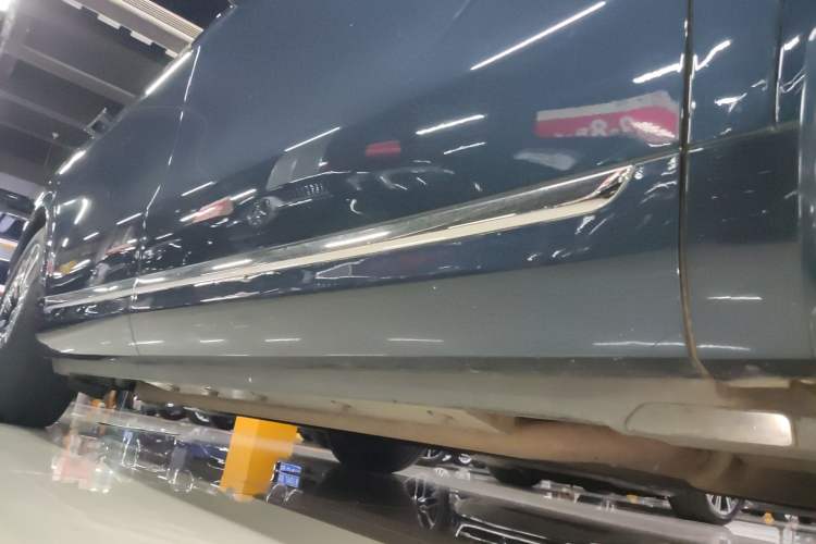 Used Hima AITO M9 2024 Range-Extended Ultra Version 42 kWh 6-Seater Model
