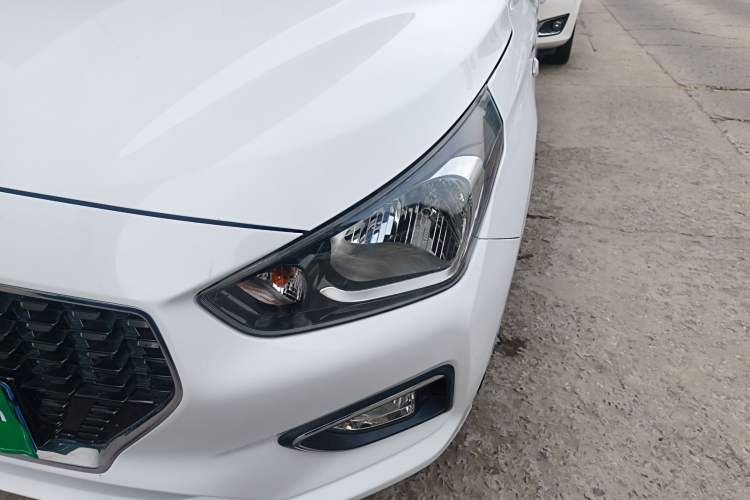 Used Hyundai Verna 2017 1.4L Automatic YueXiang Edition China V-standard